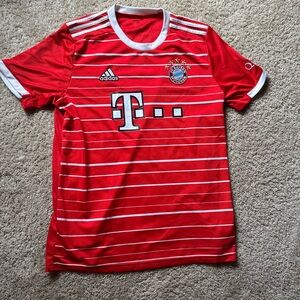 Authentic Bayern jersey size L